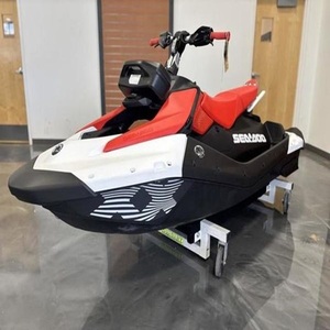 LIVRAISON GRATUITE NOUVEAU 2025 Sea Doo Spark Trixx 3UP IBR avec système audio Jet Ski + Remorque Gratuite - Product Image 2