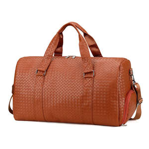 Sac de voyage en cuir PU extensible grande capacité avec fermeture éclair, imperméable, pour week-end, sport, logo personnalisé, unisexe - Product Image 1