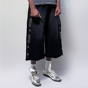 Pantalones Cortos Anchos Oversize para Hombre con Pedrería, Estilo Urbano, Bermuda Larga Holgada, Moda Hip Hop - Product Image 4