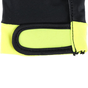Half Finger Snooker Gloves Three Finger Open Breathable Elastane Back Silicone Palm Pool Cue - Product Image 3