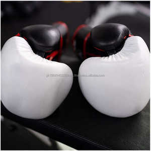 ถุงมือ MMA แบบผูกเชือกคุณภาพสูง ปรับแต่งได้ สำหรับการฝึกซ้อมคิกบ็อกซิ่งและมวยไทย อุปกรณ์มวยระดับมืออาชีพ - Product Image 5