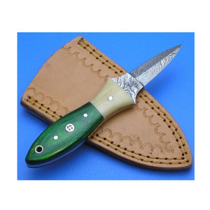 Cuchillo para Abrir Ostras de Acero de Damasco Premium con Mango de Madera y Logotipo Personalizado - Product Image 1