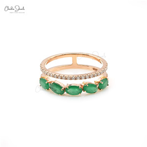 Anillo Apilable de Doble Aro con Esmeralda Natural de Corte Ovalado de 5x3mm y Halo de Diamantes en Oro Rosa de 14k, Joyería de Compromiso, Tendencia Actual - Product Image 1