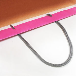 Sacs en papier personnalisés de taille personnalisée, imprimés en rose, recyclables et écologiques, avec poignées en corde de coton, pour vêtements et chaussures - Product Image 6