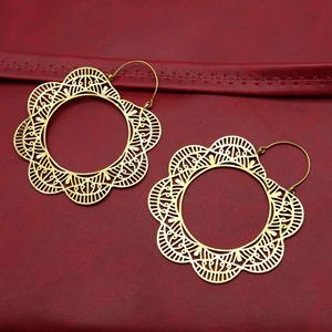 Pendientes de Latón con Acabado Liso, Embalaje Seguro, Listos para Regalo, Precio de Fábrica al por Mayor, Artesanía en Metal - Product Image 5