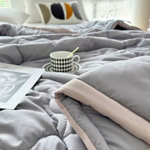Couette en microfibre grise douce, garnissage en polyester matelassé, ensemble de literie plié pour la maison, 4 pièces, style moderne, lavable en machine - Product Image 6