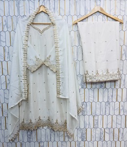 Traje Étnico Moderno Indio-Pakistaní, Salwar Kameez de Seda Chinon Pura con Bordado y Lentejuelas, para Bodas, Fiestas y Eventos - Product Image 6
