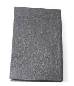 Carnet de notes en cuir avec papier recyclé fait main en coton et couverture rigide sans acide en bois, personnalisable - Product Image 4