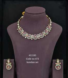 11185 Kundan Necklace Set Caret Plated With Green Pink Gemstone Flower Design Statement Jewelry For Women Wedding Ethnic Style - Product Image 1
