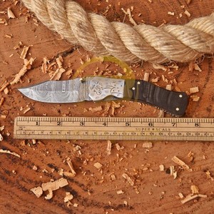 Cuchillo Plegable de Acero de Damasco Hecho a Mano con Mango de Cuerno Natural y Hoja de Punta Caída, Garantía de 3 Años - Cuchillo para Caza y Camping al Aire Libre - Product Image 3