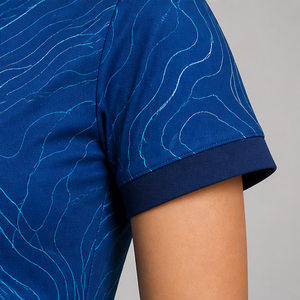 Polo Personalizado para Mujer con Estampado de Ondas Topográficas Azul Real, Secado Rápido, Transpirable, Manga Corta, Uniforme de Golf, WPS-0826 - Product Image 5