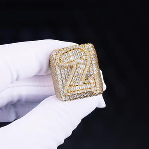 แหวนเงินแท้ 925 ประดับเพชรโมอิสซาไนต์ทรงบาแกตต์ ดีไซน์คลาสสิคสไตล์ฮิปฮอป สำหรับผู้ชายหรือผู้หญิง - Product Image 1