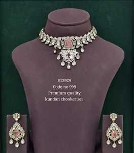 Conjunto de Collar y Pendientes Kundan 12929, Estilo Victoriano, Chapado, con Corte de Pera, para Mujer, Joyería Festiva para Bodas y Fiestas - Product Image 4