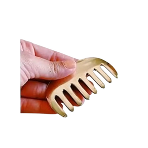 Peine Masajeador de Cobre Hecho a Mano Kansa para Relajar el Cuero Cabelludo, Reducir la Caída del Cabello y Promover el Crecimiento - Unisex, Apto para Lavavajillas y Microondas - Product Image 1