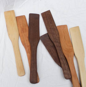 Spatules et cuillères en bois massif pour la cuisson, la friture du poulet et le mélange des légumes – Meilleur article artisanal - Product Image 1