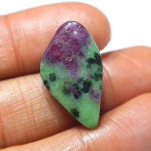 Cabujón de Zoisita Rubí Natural Tallado, Gema de Rubí Tallada a Mano, Piedra Suelta Lisa, Proveedor Mayorista para Joyería - Product Image 3