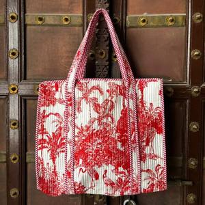 Bolso Tote de Algodón Acolchado Hecho a Mano, Bolso de Hombro Grande Estilo Indio para Viaje - Product Image 1