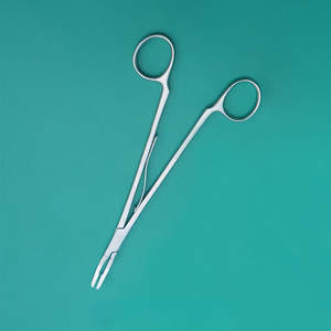 Offre Spéciale : Pince à clips chirurgicales à fonctionnement fluide, qualité exceptionnelle et conforme aux normes allemandes - Product Image 6
