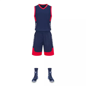 Tenue de basketball respirante, maillot et short personnalisés pour équipe, vêtements de sport anti-transpiration pour matchs et entraînements - Product Image 5