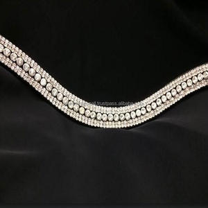 BLING DIAMANTE SPARKLY 5 RANGS BLANC PERLE CRISTAL NOIR ANGLAIS CUIR CHEVAL BROW BAND EN FORME DE U - Product Image 6