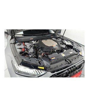 Audi RS7 4.0 TFSI quattro Modèle de septembre 2021 31 448 km Boîte de vitesses automatique Sièges en cuir Caméra arrière Conduite à gauche Toit panoramique - Product Image 6