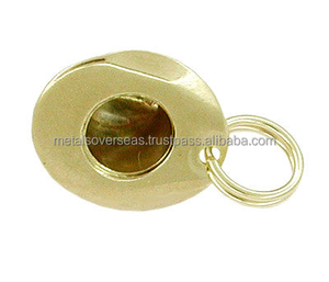 Vintage brass hat keychain <b>mini</b> cowboy hat key holder gold finish metal hat <b>keyring</b> for gift and souvenir use - Product Image 2