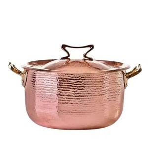 Casserole de cuisson vintage en cuivre artisanal de style tajine avec couvercle conique et poignées latérales en laiton, ensemble d'ustensiles de cuisson - Product Image 3