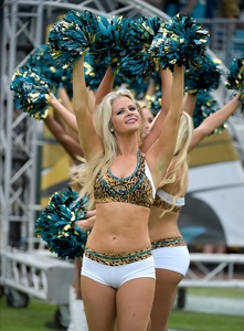 Uniforme de cheerleading pour femmes de haute qualité, marque privée OEM, tenue de cheerleading en deux pièces, vêtements d'équipe personnalisés, fabricant d'articles de cheerleading - Product Image 5