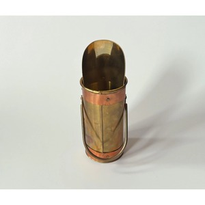 Porta-Encendedores de Latón Vintage de Alta Resistencia con Bandas de Cobre, Duradero para Uso Doméstico - Product Image 2