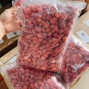 Material de Fresa Liofilizada de Grado de Exportación de Vietnam para Procesamiento de Snacks, Uso en Postres y Fabricación a Granel - Product Image 1