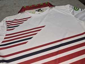 เสื้อเจอร์ซีย์แบบซับลิเมชั่นสั่งทำพิเศษ โลโก้ด้านหน้า โพลีเอสเตอร์ 100% สำหรับการแข่งขันและฝึกซ้อม ระบายอากาศได้ดี แขนสั้น ทรงปกติ เสื้อผ้าสำหรับผู้ใหญ่ - Product Image 5