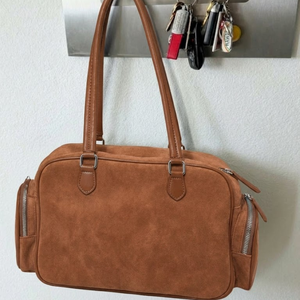 Bolsa de Viaje de Moda en Gamuza Marrón, Bolsa de Hombro con Cierre y Solapa, Bolsa Deportiva para Gimnasio, Bolsa de Viaje para Fin de Semana, Portátil, de Gran Capacidad - Product Image 4