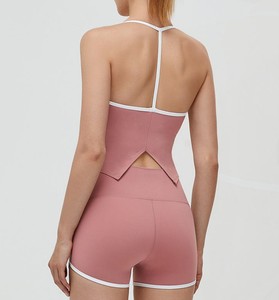 Ensemble de yoga 2 pièces pour femme, motif uni, soutien-gorge et short de sport pour l'automne, tenue de sport et ensemble de gym, longueur genou, taille élastique - Product Image 4