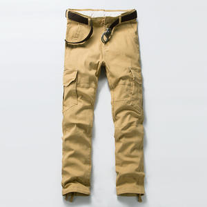 Couleurs olive authentiques vintage et poches à rabat boutonnées, inspirées de l'équipement classique des parachutistes. - Product Image 2