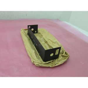 AMAT 0020-10227 Boîtier de support pour interrupteur de débit de purge - Équipements et pièces semi-conductrices d'occasion fiables à l'échelle mondiale - Product Image 1