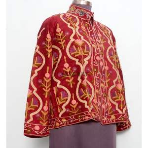 Chaqueta de Tela Cotrise con Bordado Floral Hecho a Mano, Detalle de Botones, Forro de Algodón a Rayas, Transpirable, Ecológica, para Otoño e Invierno - Product Image 4