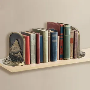 Sculpture d'animal artisanale haut de gamme en aluminium, style antique et moderne, plaquée or, pour décoration intérieure, accent de style - Product Image 6