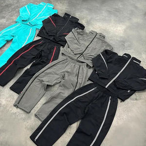 Conjuntos Deportivos de Dos Piezas Estilo Y2K, Fabricantes de Trajes Deportivos Cortavientos para Hombre, Traje Deportivo de Nailon para Hombre - Product Image 1