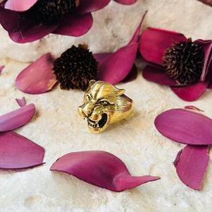 Anillo gótico de latón con diseño de pantera, chapado en oro, estilo punk, unisex, para motociclistas. - Product Image 5