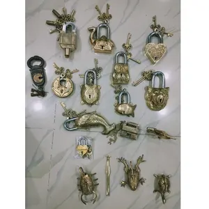 手工金属复古锁看到每个设计的许多锁时尚独特的铁锁标准和有吸引力的金锁畅销