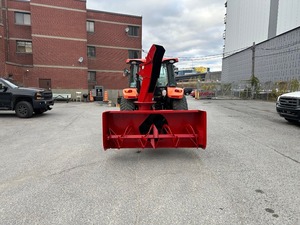 Equipo de Alta Resistencia para Tractor 4x4 de 40 HP con Bomba Quitanieves y Caja de Cambios para la Gestión Comercial de Nieve en Carreteras y Estacionamientos - Product Image 2