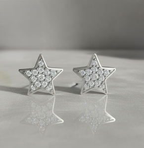 14KT Gold Natural Diamonds Star Stud <b>Earrings</b> - Product Image 1