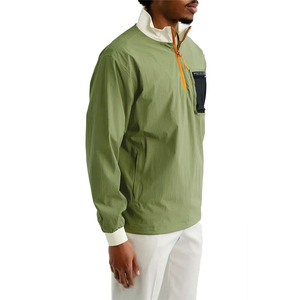 Chaqueta Ligera de Hombre con Media Cremallera y Bolsillo en el Pecho, Color Oliva, Estilo Utilitario, para Verano - Product Image 3