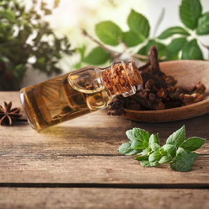 100% huile essentielle d'Ushir naturelle pure en gros de qualité pharmaceutique soins de la peau fabrication de parfums aromathérapie avec vétiver - Product Image 3