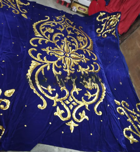 ฉากหลังกำมะหยี่ปักลายสำหรับงานพันจาบี เมห์นดี งานแต่งงานสไตล์แฟชั่น และของตกแต่งงานปาร์ตี้ - Product Image 1