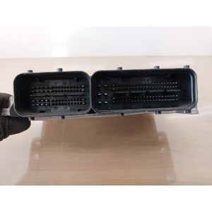 Porter Usó ECUs y Módulos de Computación 391044A311 - Product Image 3