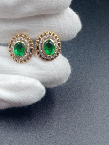 <b>studs</b> earring in flower design with green doublet in <b>silver</b> jewelry 925 for bridal polki stone handmade jewelry for women - Product Image 1