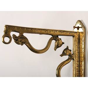 Soporte de montaje de diseño de pavo real de latón de 9 pulgadas hecho a mano para colgar en la pared hecho en India - Product Image 2