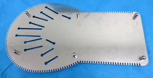 Soporte de Mano Universal Tupper, Juego de Mesa de Acero Inoxidable Premium, Herramienta Reutilizable para Posicionamiento en Cirugía Ortopédica - Product Image 5