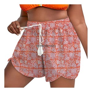 Shorts en coton imprimé au bloc de Jaipur pour femme, avec cordon de serrage à la taille, style décontracté d'été - Product Image 3